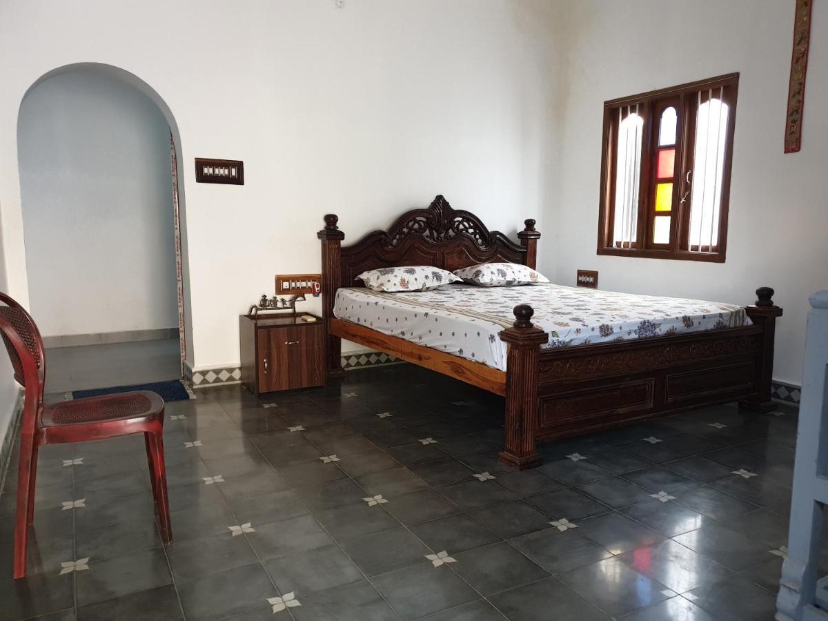 Tanjore Home Stay Thanjavur ภายนอก รูปภาพ